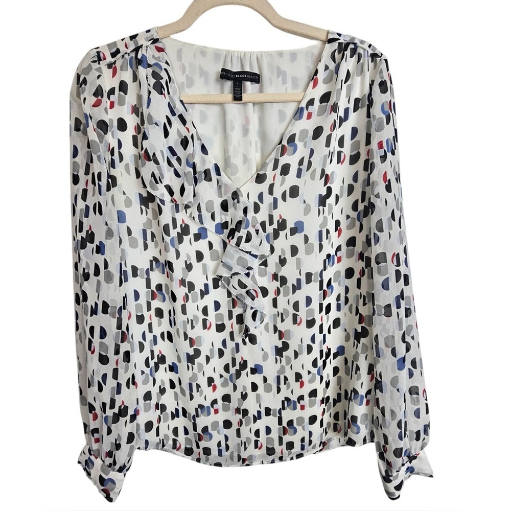 White House Black Market women’s top. Size 4.